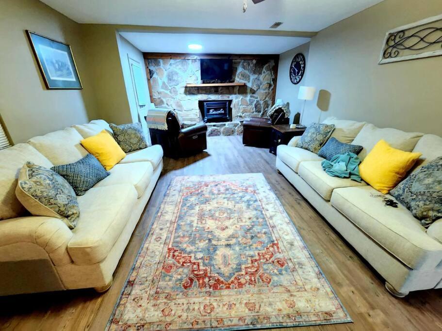 Spacious Family Farmhouse Pikeville Kültér fotó